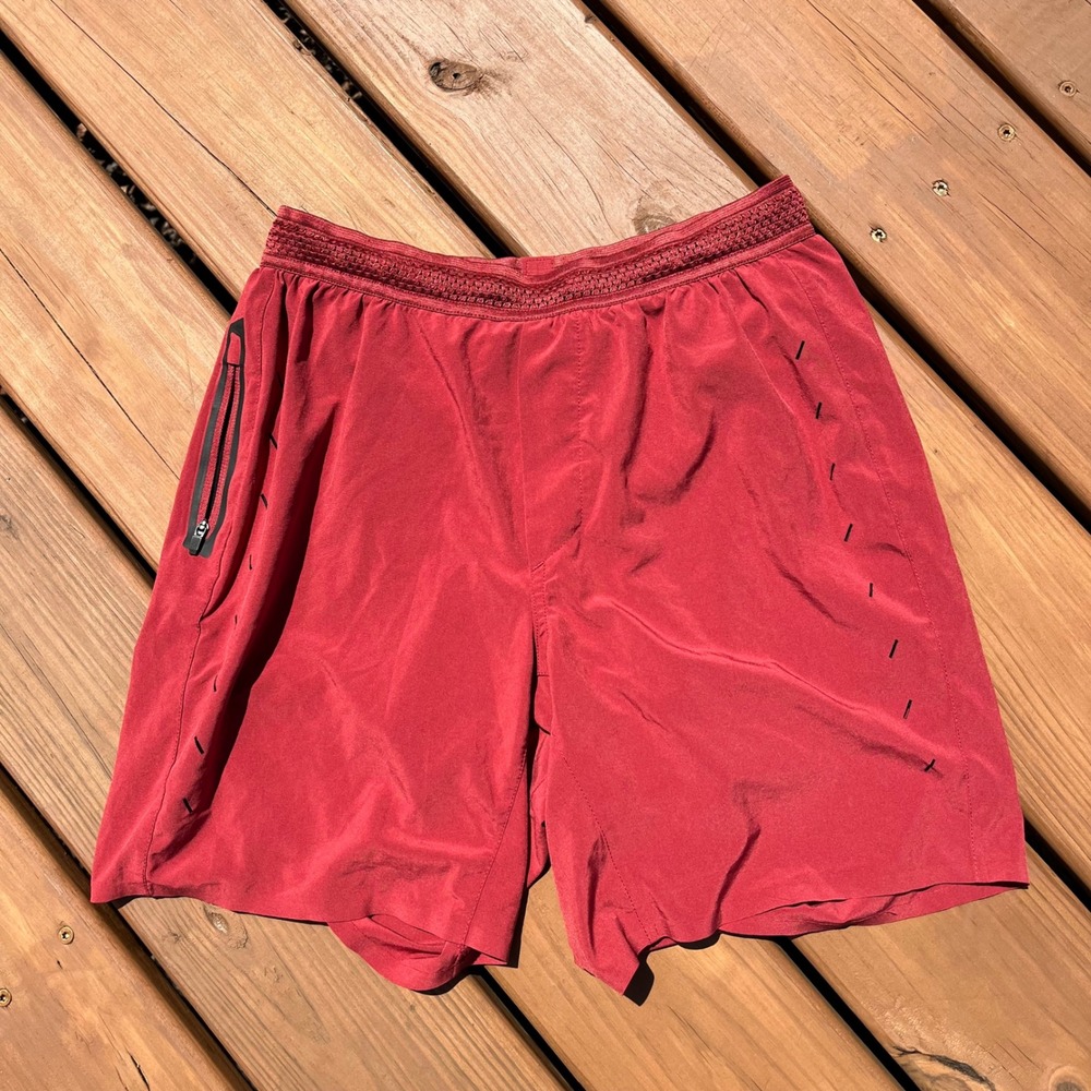 Mens Ten Thousand Session Shorts Lined 7" Inseam Brick Red Small